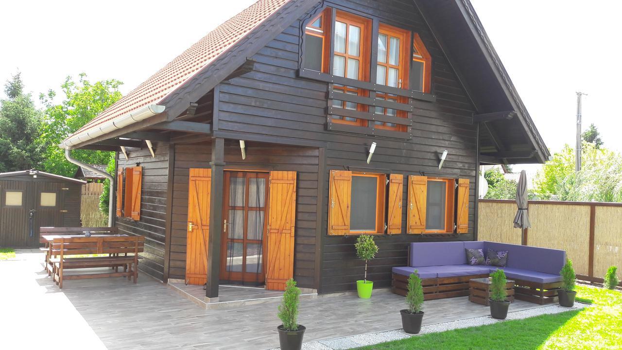 Velence Korzo Pihenohaz Villa Kapolnasnyek Ngoại thất bức ảnh